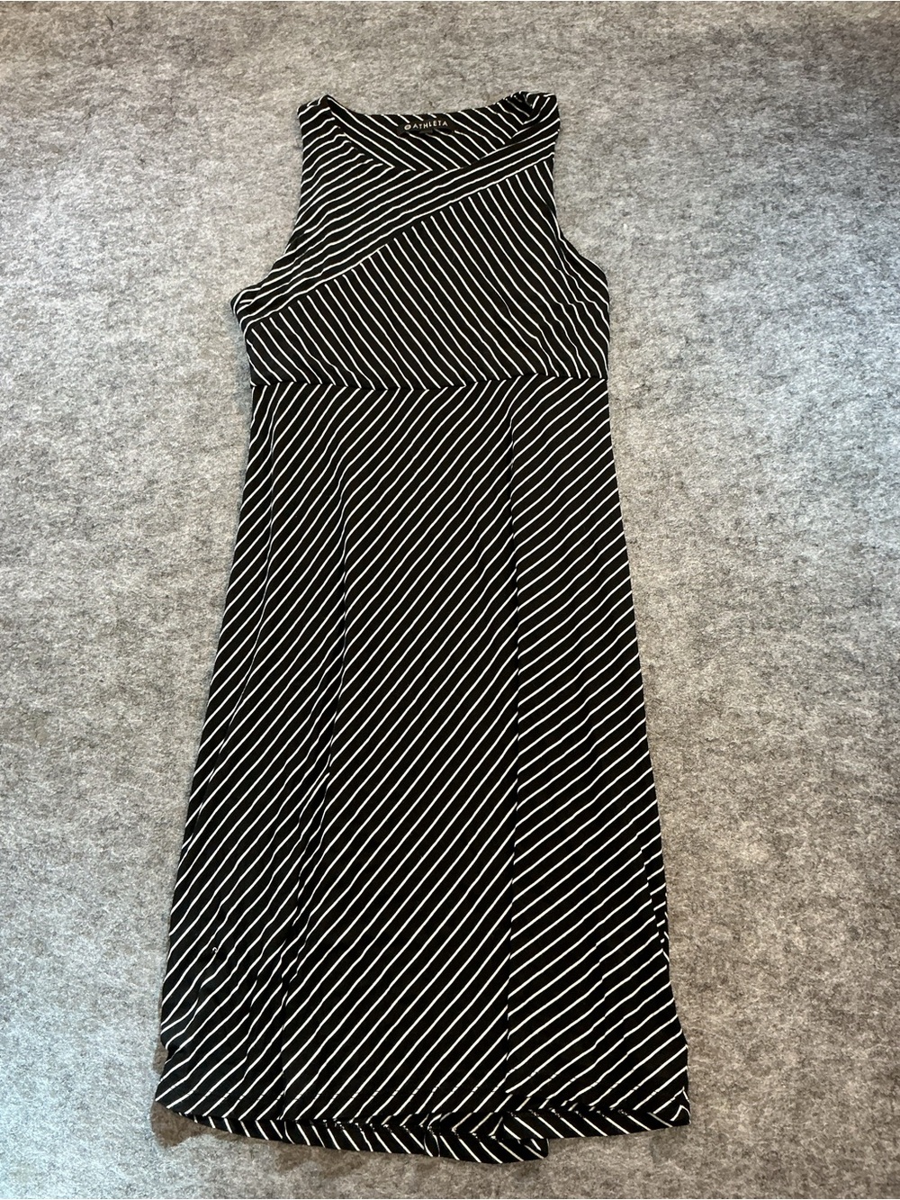Athleta Sleeveless Black & White Striped Midi Dress Size L